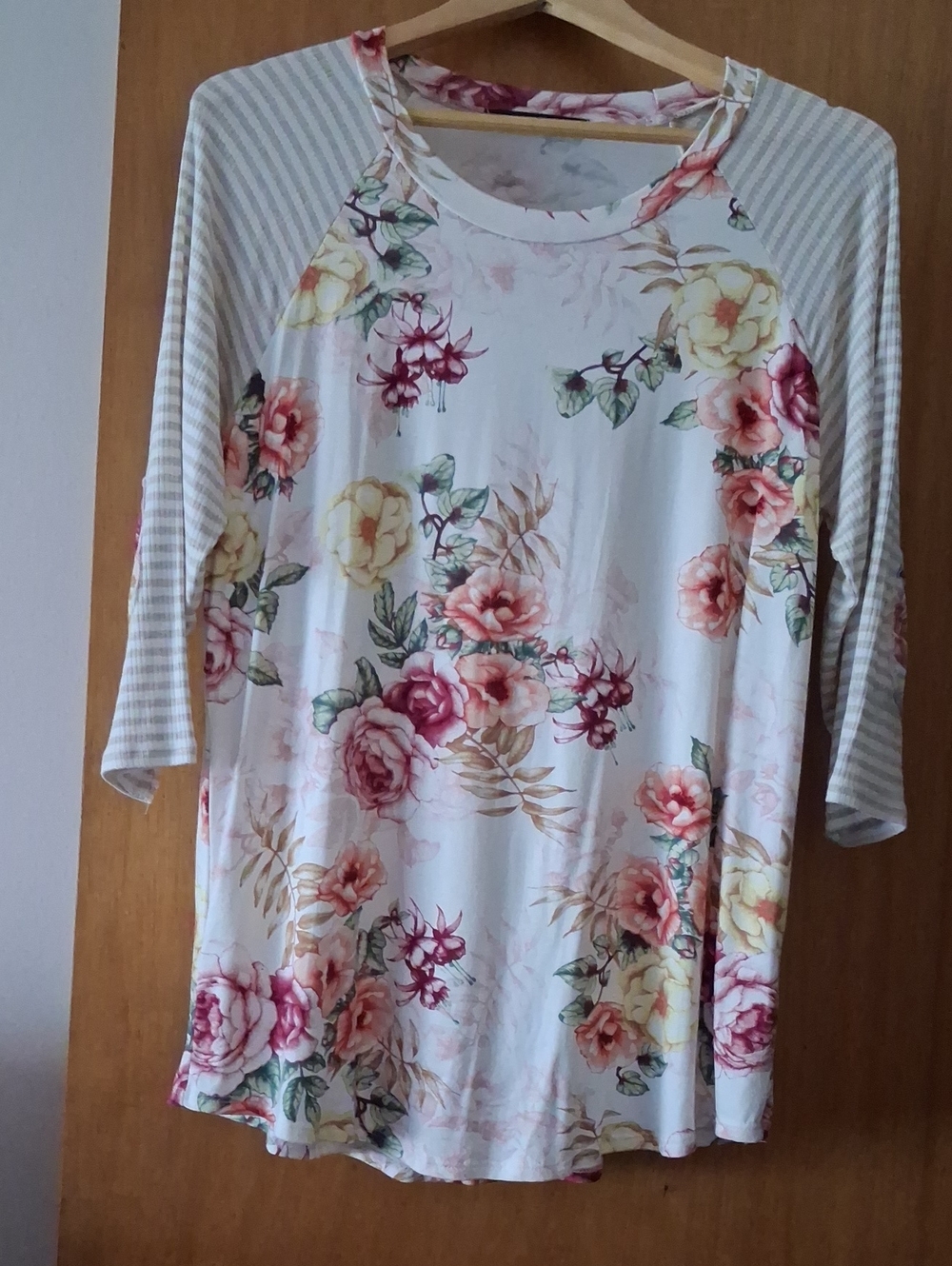 Chris & Carol White Floral Raglan Top with Pink and Yellow Blooms